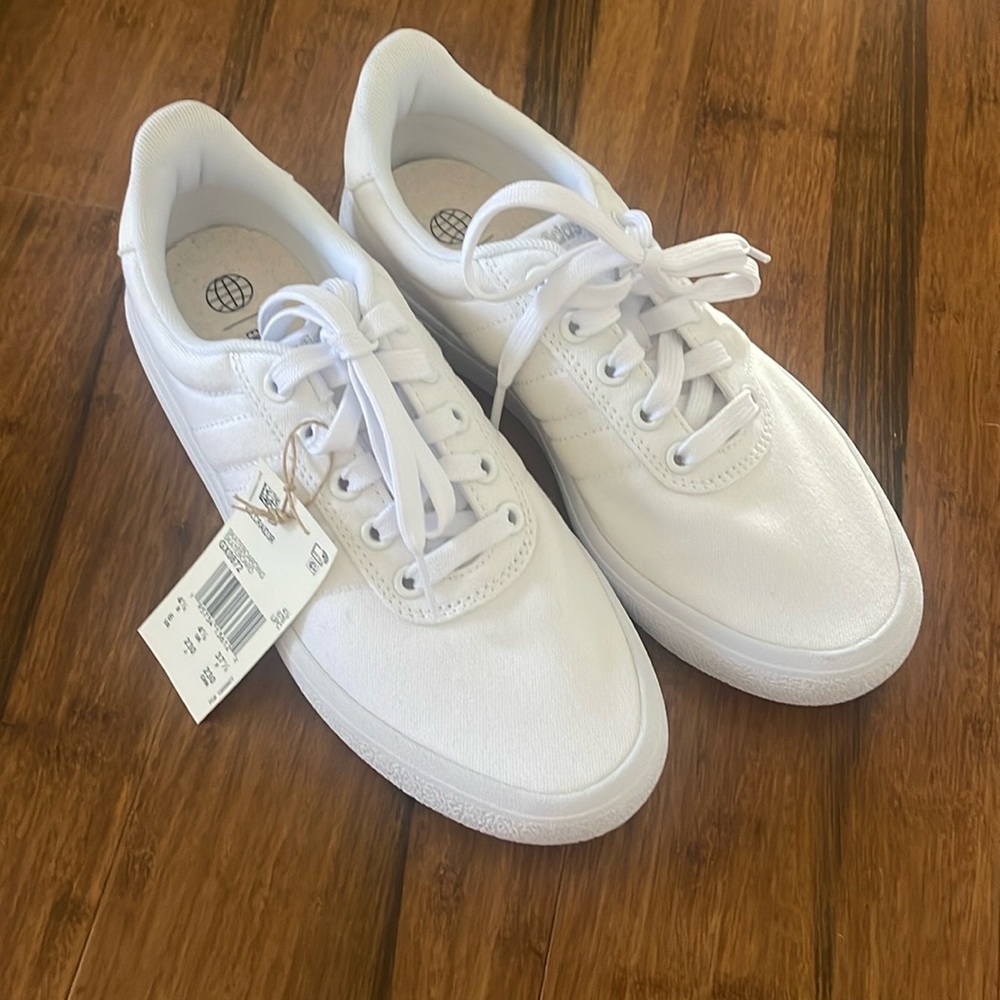 NWT Adidas Vulc Raide3r skateboard shoes US6 37 1/3